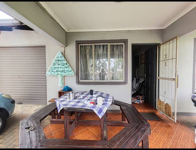 3 BEDROOM HOUSE RENTED IN MINNEBRON